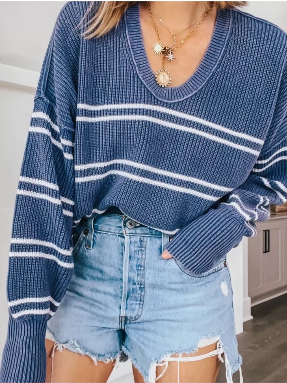 Aerie Women’s M Blue White Striped Oversized Chunky Knit Sweater NWT*50